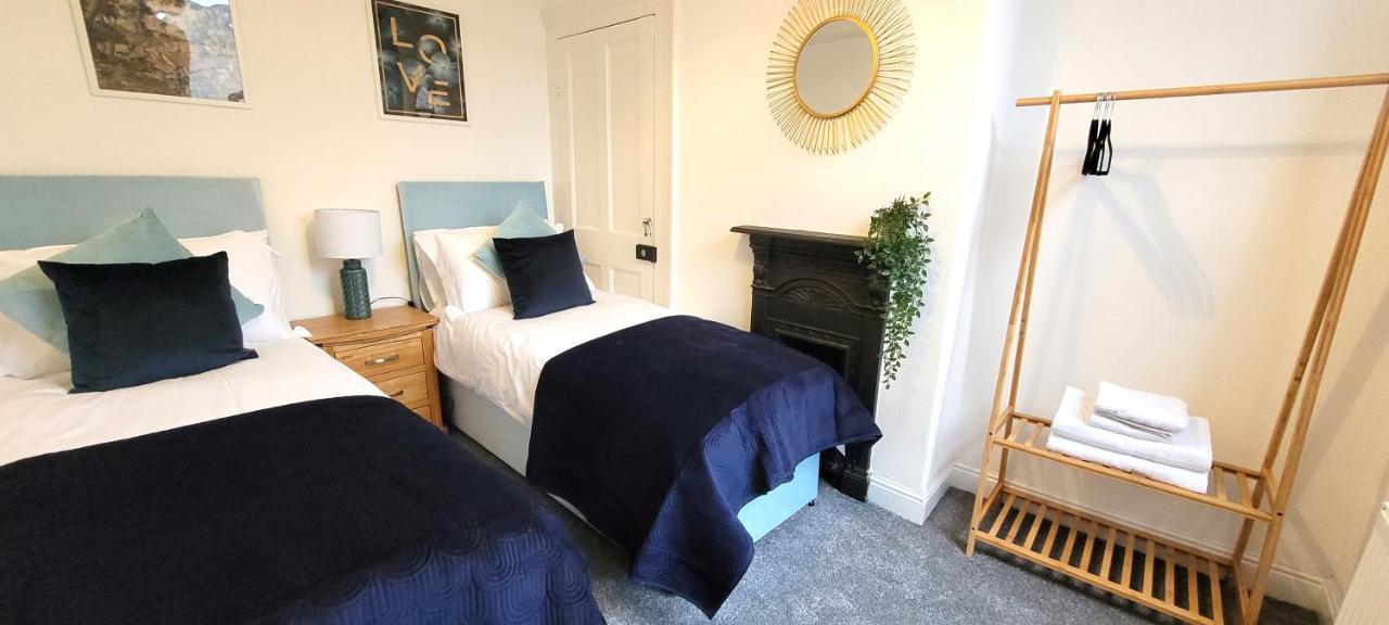 Hartoft St - 2 Bed Near River York Exterior foto